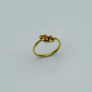Dainty Ripple Ring